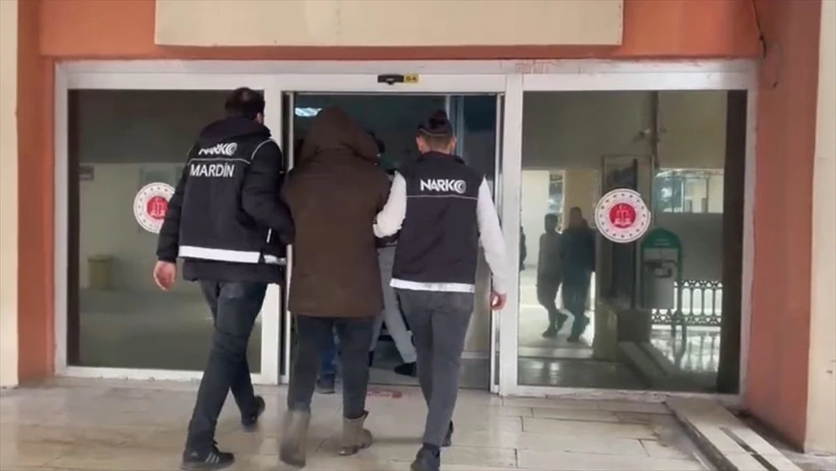 Mardin\'de Sis Farına Gizlenmiş 480 Uyuşturucu Hap Ele Geçirildi