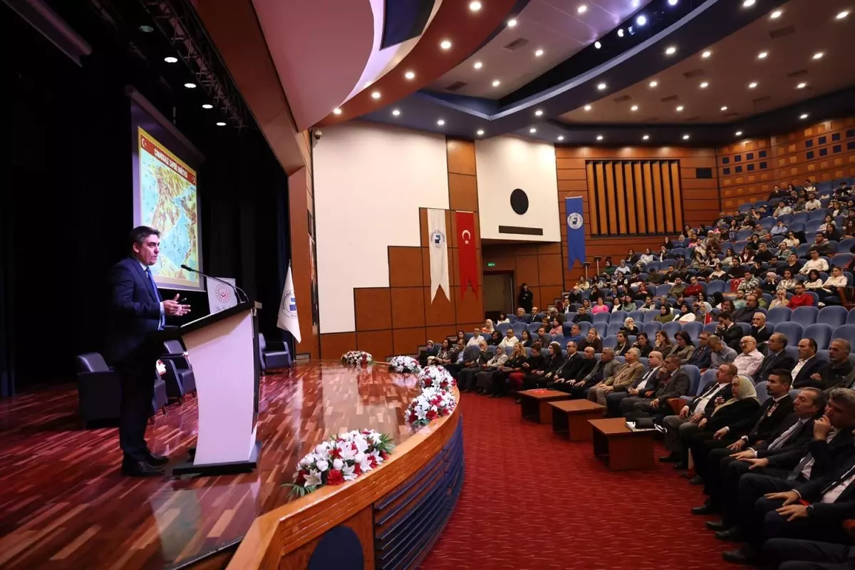 PAÜ, 18 Mart Çanakkale Zaferi ve Şehitleri Anma Günü Etkinliği Düzenledi