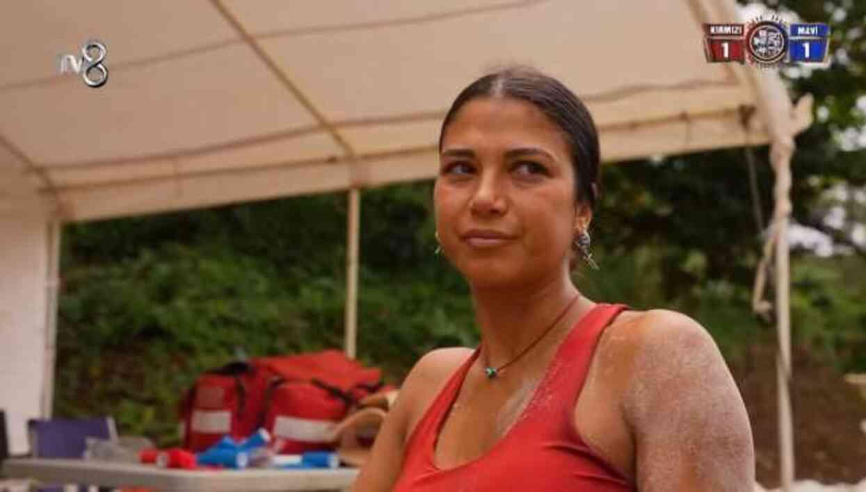 Survivor'da korkutan sakatlık! Gizem apar topar hastaneye kaldırıldı