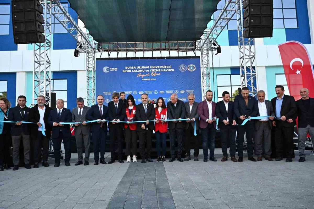 Bursa Büyükşehir Belediyesi, Uludağ Üniversitesi\'ne modern bir spor merkezi kazandırdı