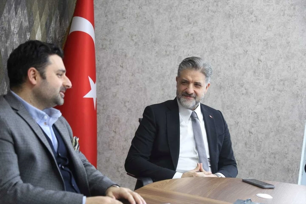 AK Parti Şanlıurfa Milletvekili Abdulkadir Emin Önen, STK\'ları ziyaret etti
