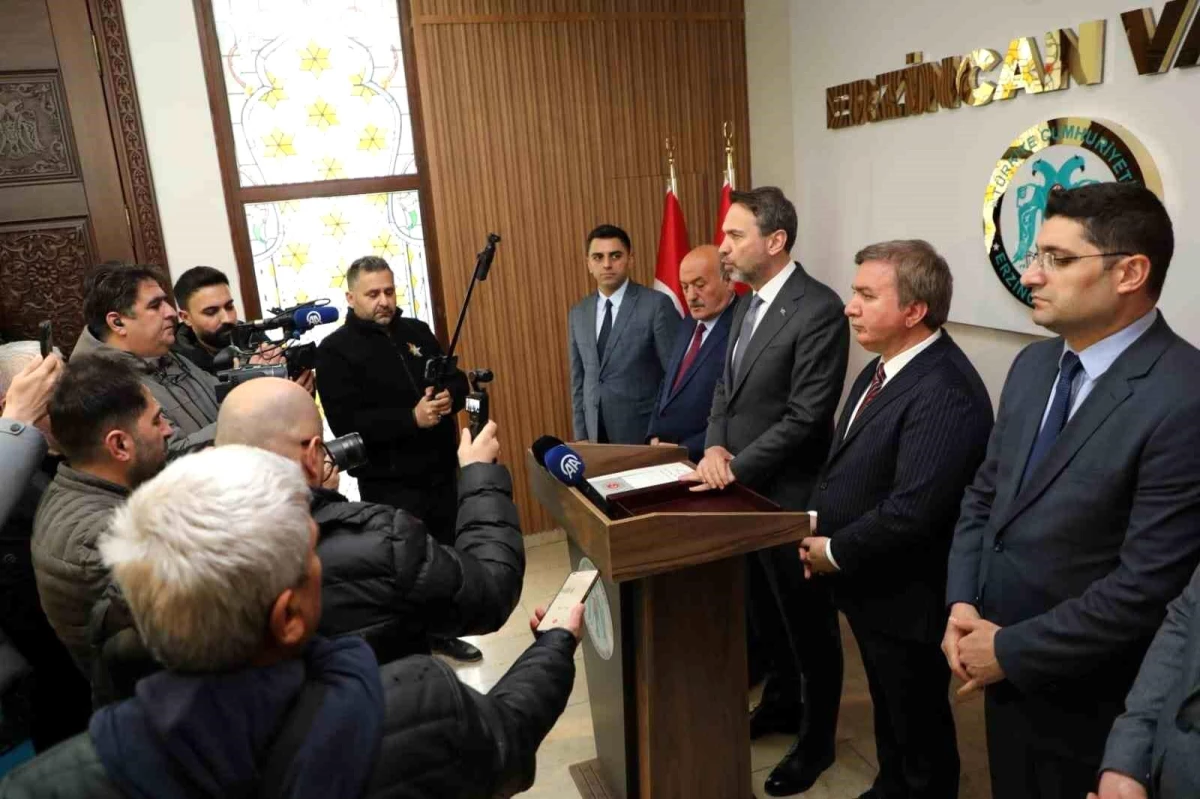 Enerji Bakanı İliç\'teki maden kazası hakkında açıklama yaptı