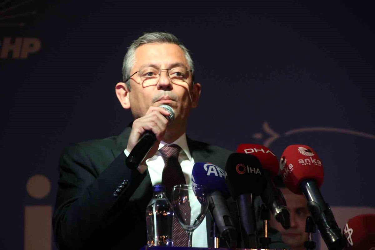 CHP Genel Başkanı Özgür Özel: Filistin\'deki Katliam Kabul Edilemez