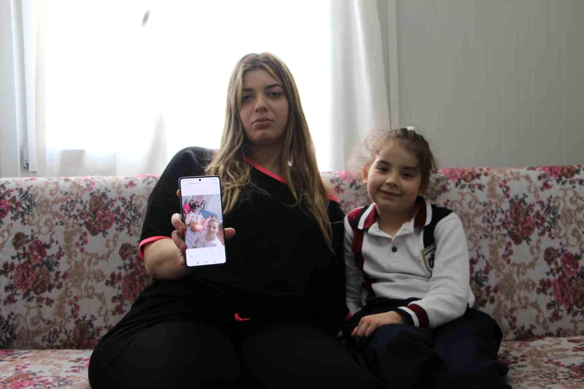 Depremde kızlarını kaybeden annenin tek hayali