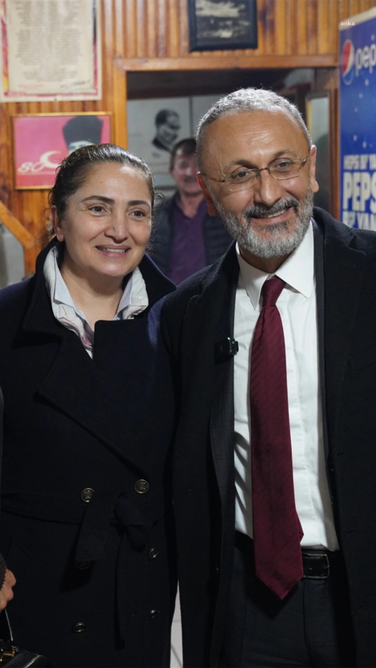 İYİ Parti İlçe Başkanı Hatice Gürbulak, CHP Belediye Başkan adayı Özmen\'e destek veriyor