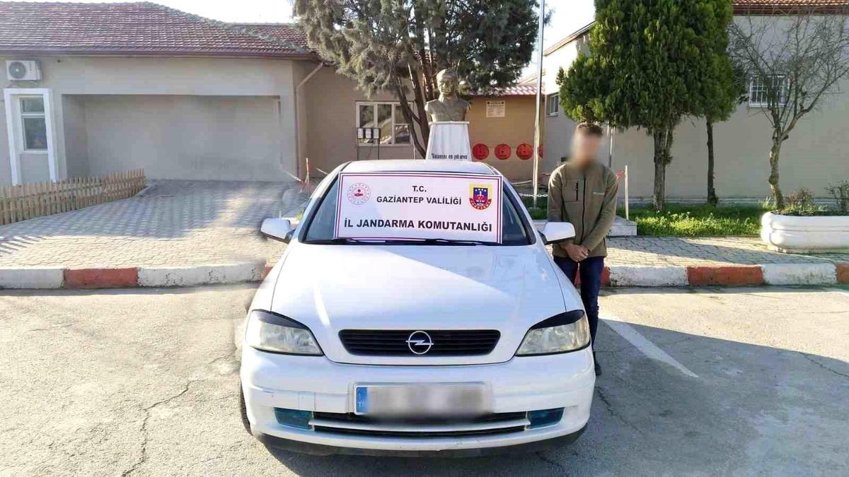 Gaziantep\'te göçmen kaçakçılığı operasyonunda 3 şüpheli tutuklandı