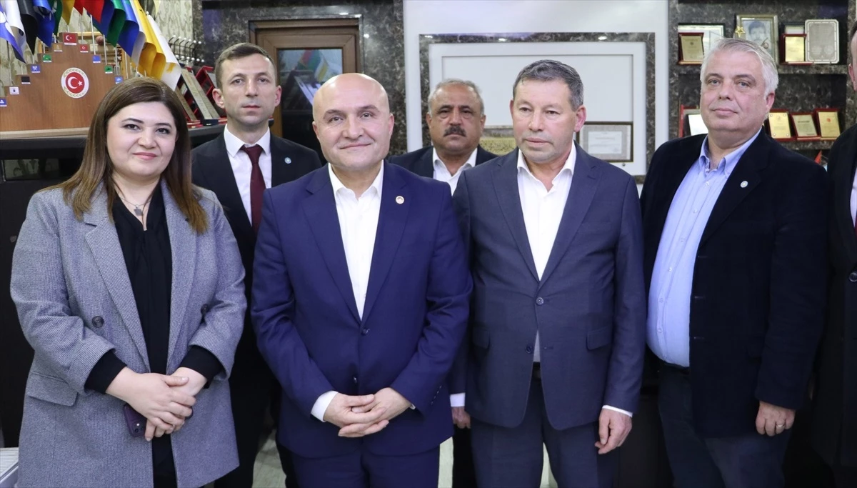 İYİ Parti Grup Başkanvekili Erhan Usta, Tekirdağ\'da ziyaretlerde bulundu