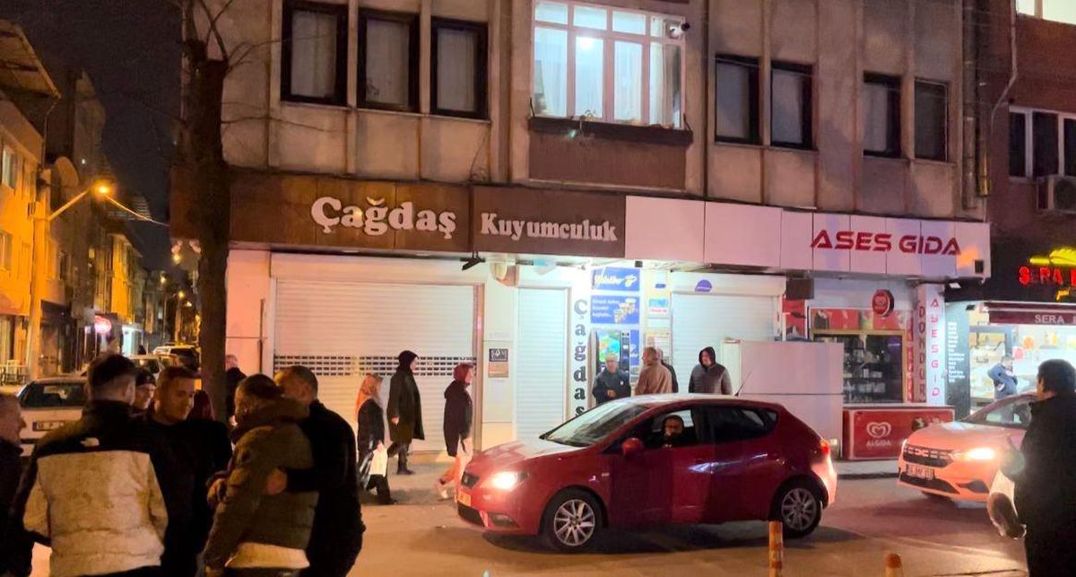 Bursa\'da Kar Payı Vaadiyle Altınları Emanet Alan Kuyumcu Yakalandı