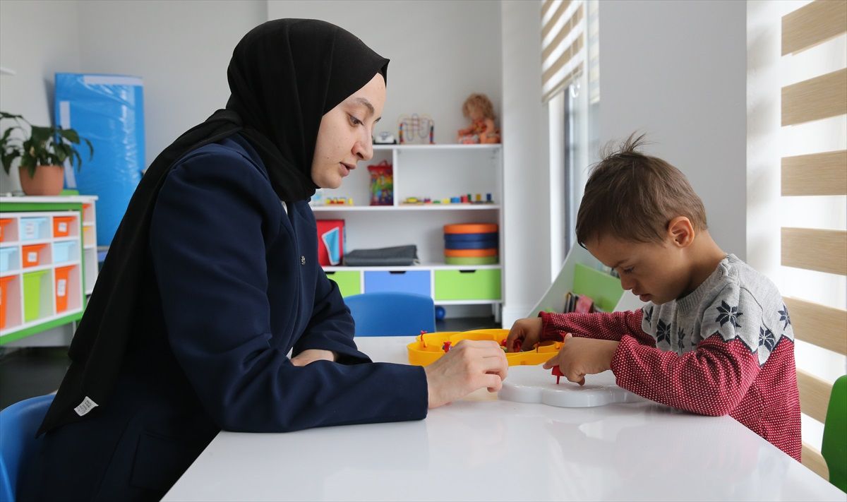 Konya\'da Down Sendromlu Bireylere Destek Merkezi