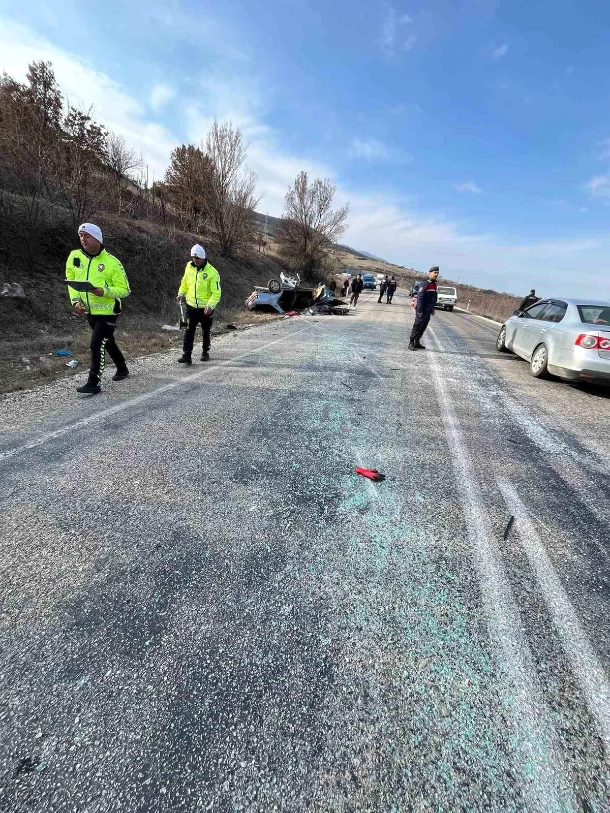 Isparta\'da meydana gelen kazada 1 kişi öldü, 2 kişi ağır yaralandı