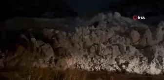 Seçim çalışmasından dönen başkanın konvoyunun önüne çığ düştü