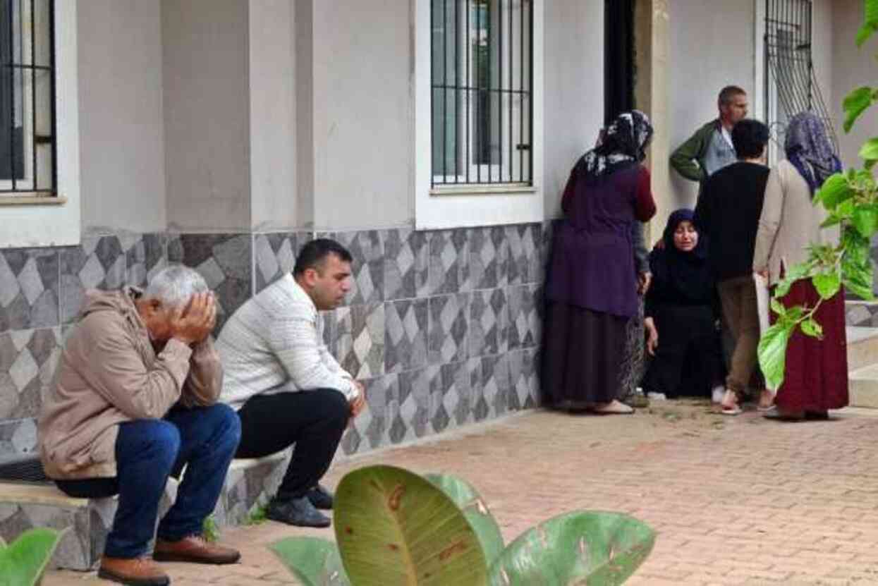Üniversitedeki sınava giden annenin 3 aylık bebeği evde çıkan yangında öldü Üniversitedeki sınava giden annenin 3 aylık bebeği evde çıkan yangında öldü