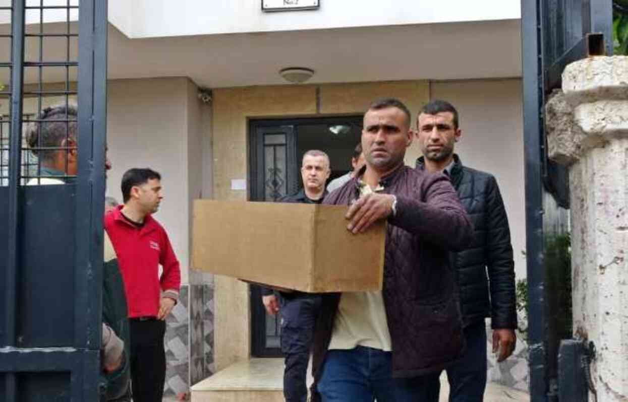 Üniversitedeki sınava giden annenin 3 aylık bebeği evde çıkan yangında öldü Üniversitedeki sınava giden annenin 3 aylık bebeği evde çıkan yangında öldü