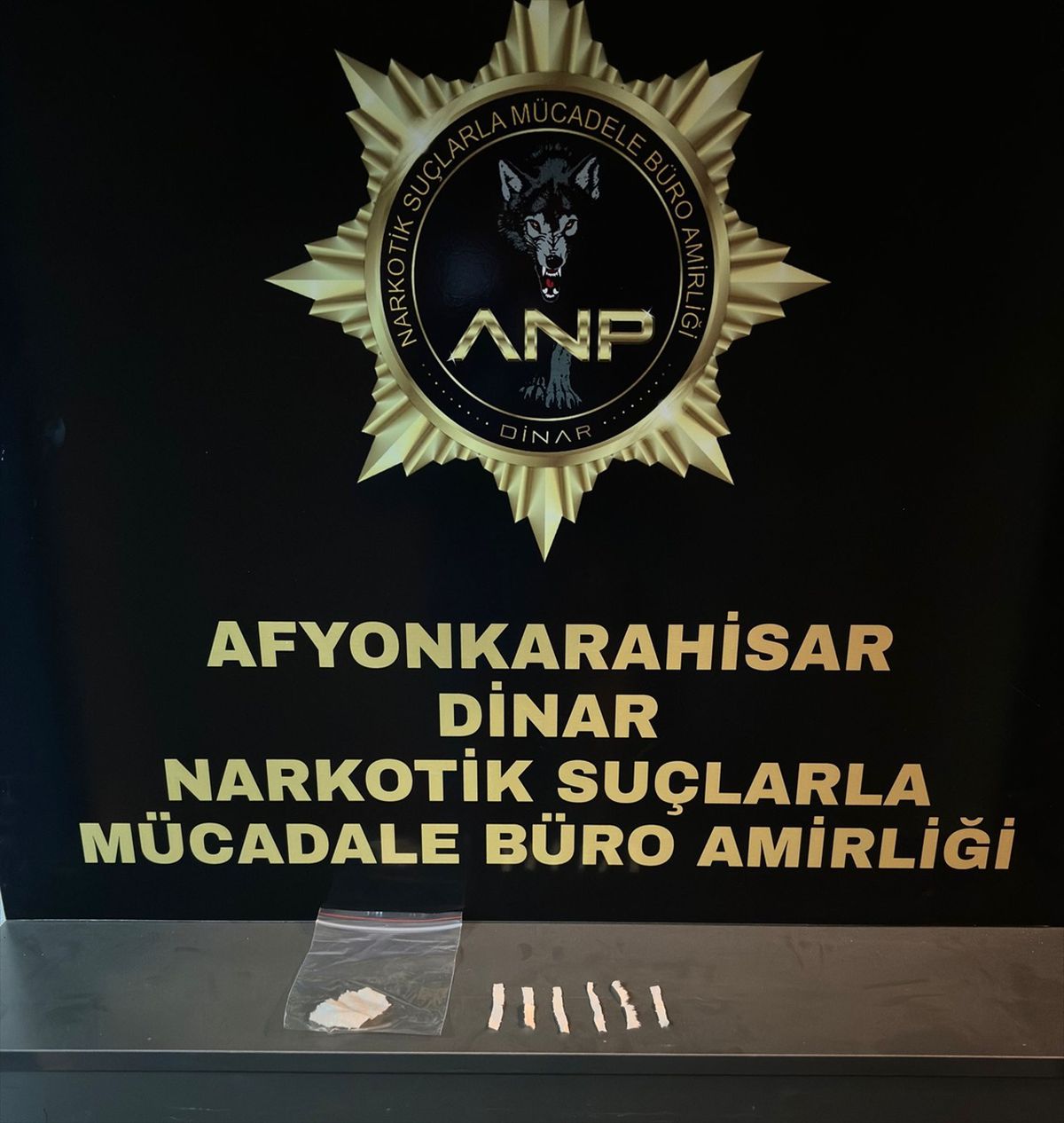 Dinar\'da uyuşturucu operasyonu: 2 şüpheli gözaltına alındı