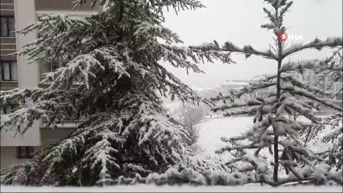 Ankara\'da kar yağışı başladı