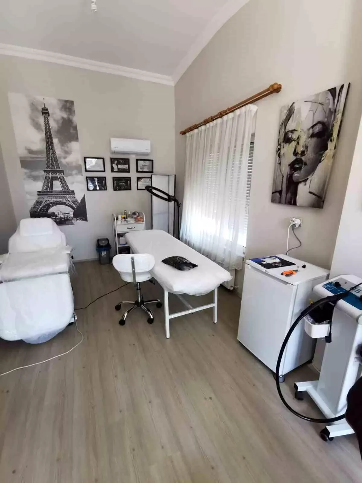 Antalya\'da Kayıt Dışı Tıbbi İşlemlerde Ele Geçirildi