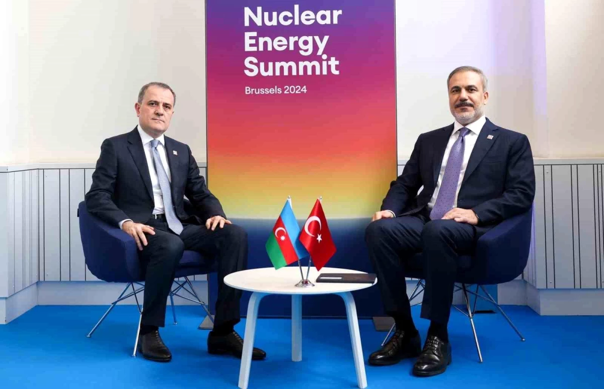 Dışişleri Bakanı Hakan Fidan, Azerbaycan Dışişleri Bakanı ile Brüksel\'de görüştü