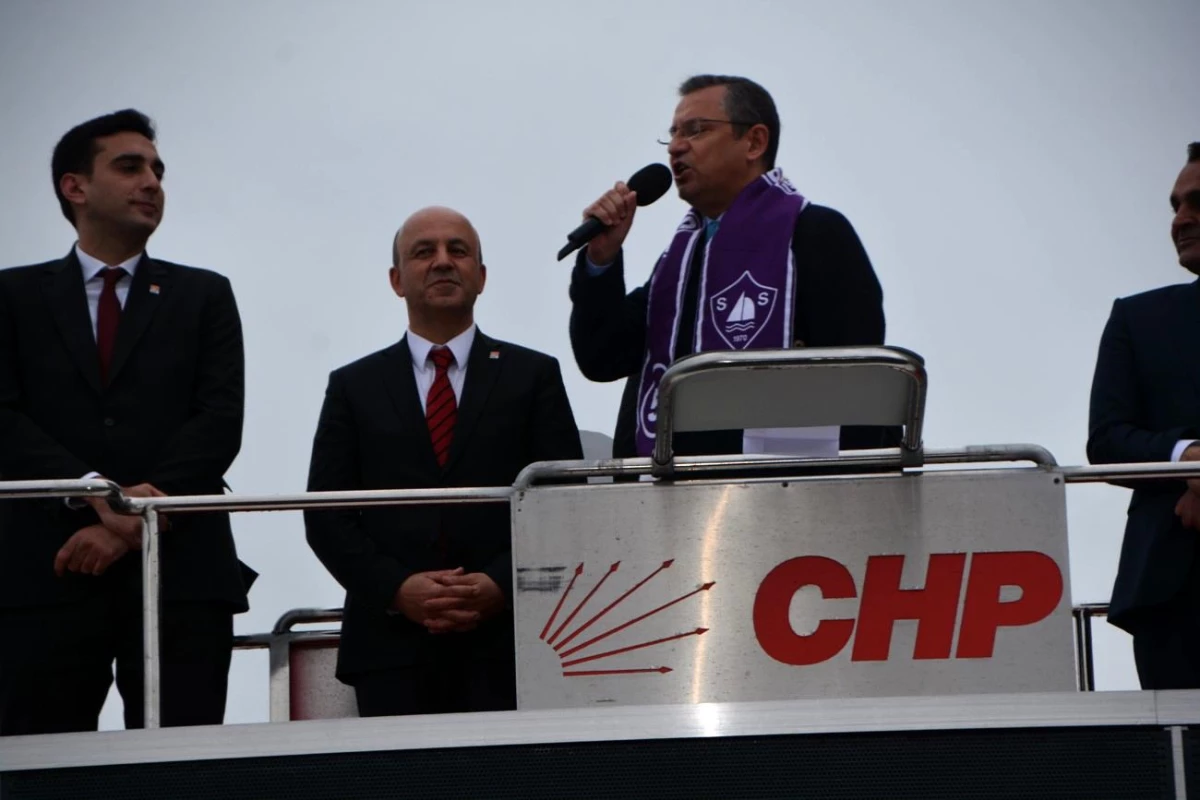 CHP Genel Başkanı Özgür Özel, Sinop\'ta miting düzenledi