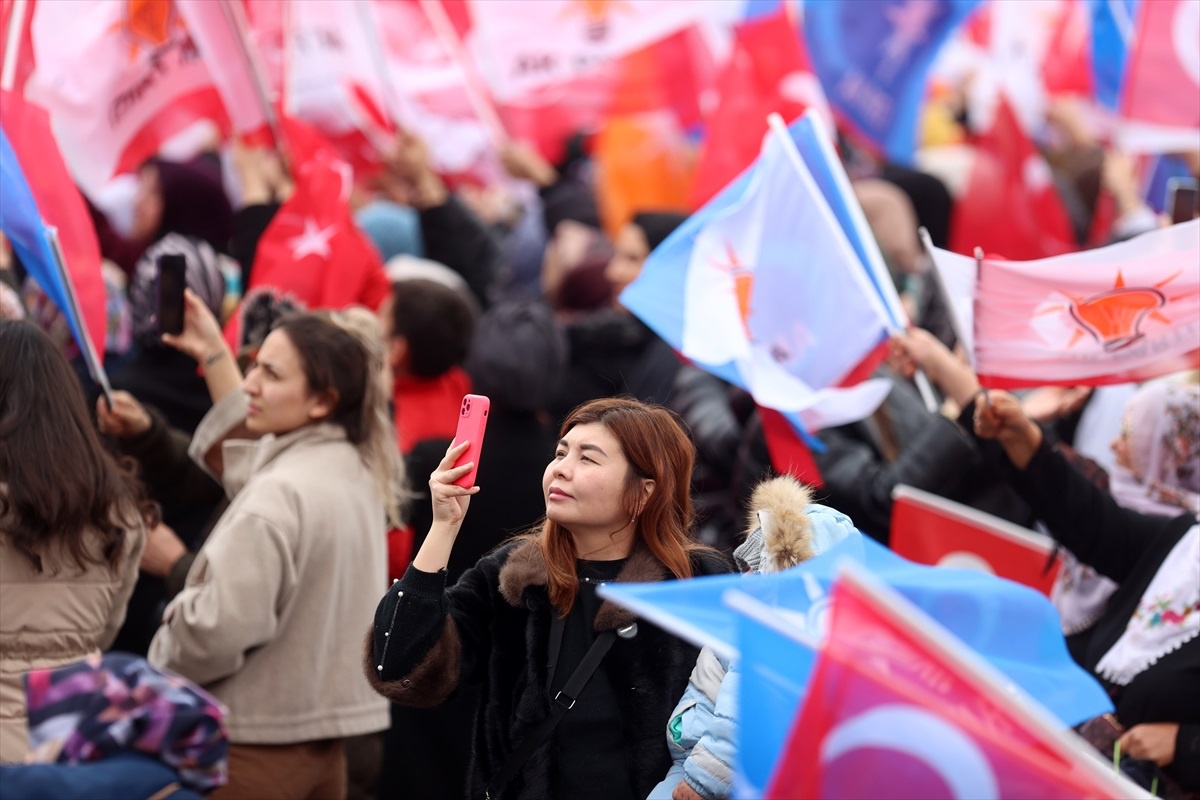 Cumhurbaşkanı Erdoğan, İstanbul\'daki para sayma görüntülerine ilişkin açıklama yaptı