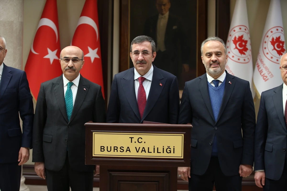 Cumhurbaşkanı Yardımcısı Cevdet Yılmaz: Bursa, katma değeri yüksek sanayinin oluşumunda büyük rol oynayacak