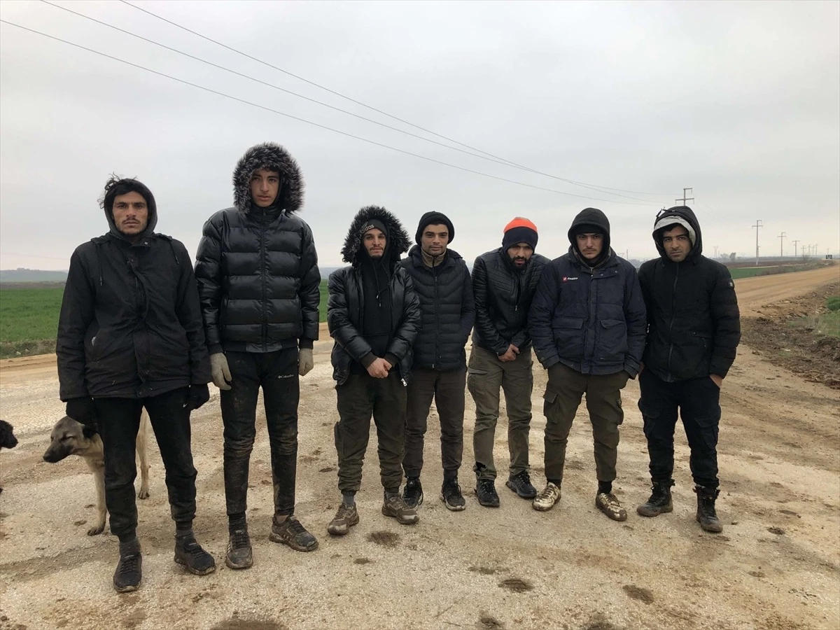 Edirne\'de 34 düzensiz göçmen yakalandı