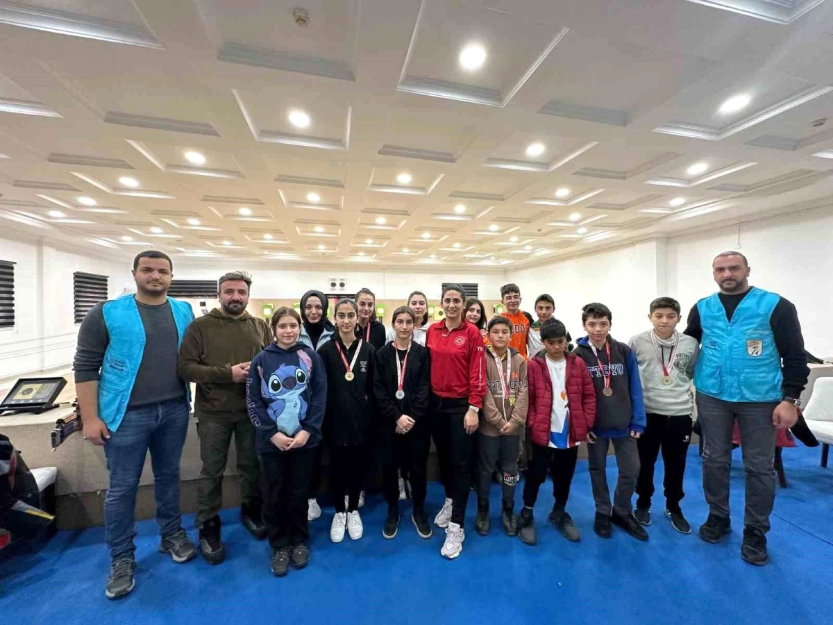 Erzincan\'da A Gençler Yıldızlar Atıcılık İl Birinciliği müsabakaları yapıldı
