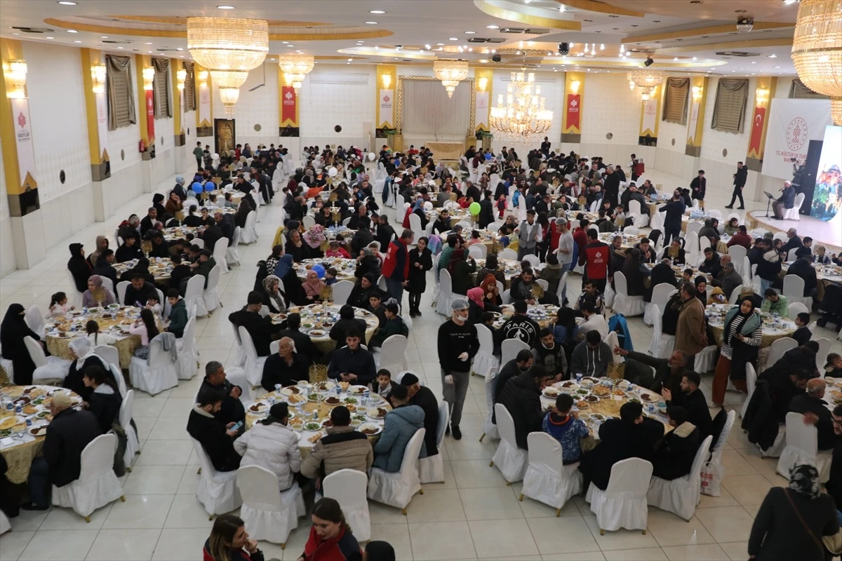 Kültür ve Turizm Bakanlığı Vakıflar Genel Müdürlüğü, Türkiye genelinde iftar sofraları kuruyor