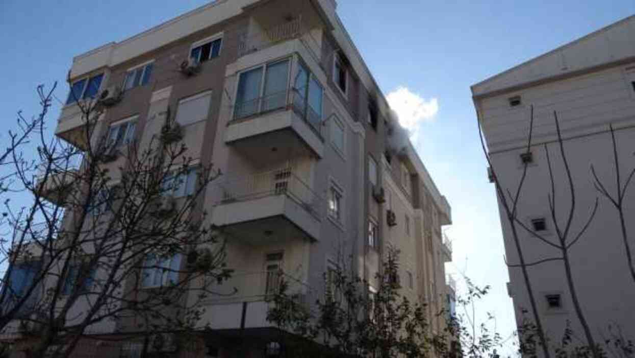 3 aylık bebeğin yanarak öldüğü evde 2 gün sonra tekrar yangın çıktı 3 aylık bebeğin yanarak öldüğü evde 2 gün sonra tekrar yangın çıktı