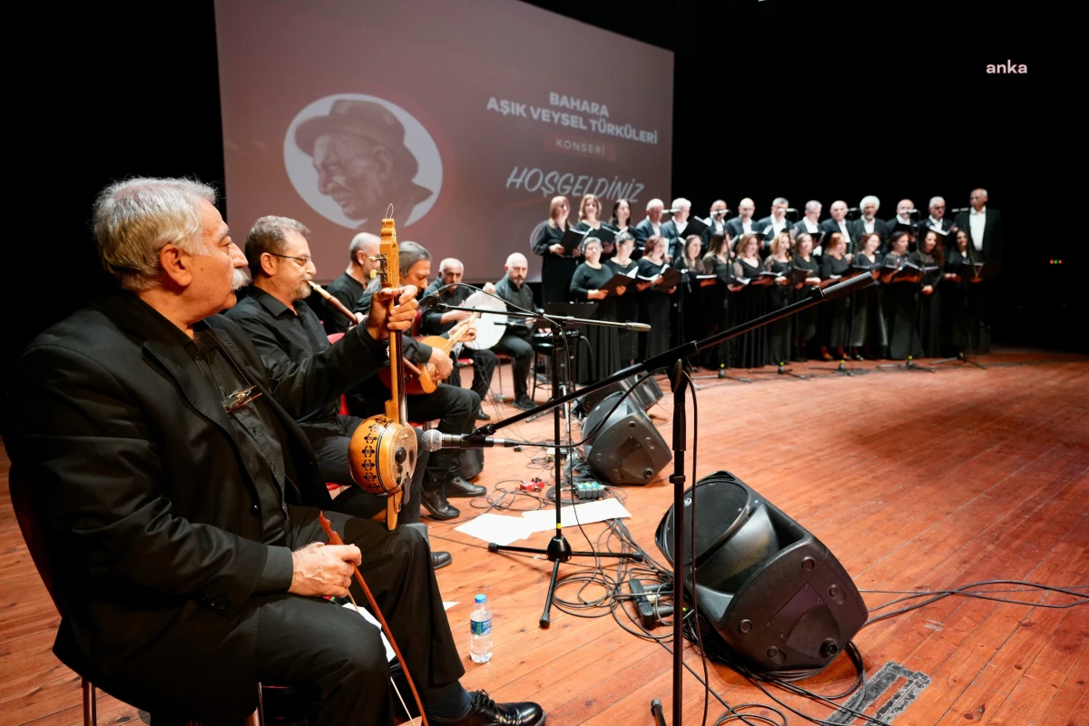 Kartal\'da Aşık Veysel Türküleri Konseri düzenlendi