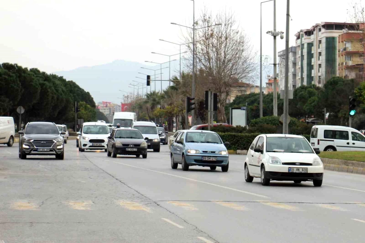Aydın\'da Şubat Ayında Toplam Araç Sayısı 580 Bin 250 Oldu
