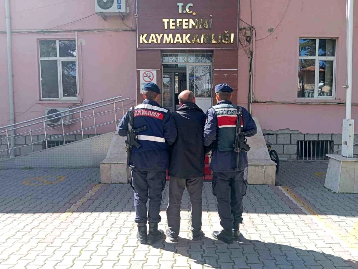 Burdur\'da Jandarma Ekipleri Tarafından Yakalanan 13 Firari Hükümlü Cezaevine Gönderildi