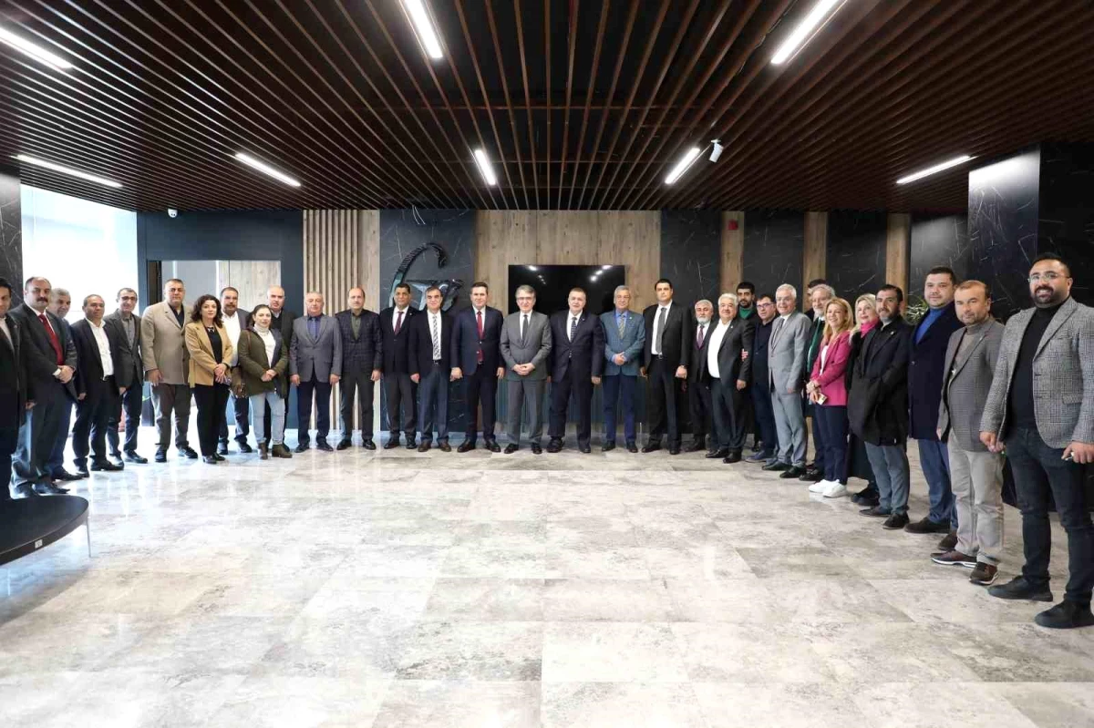 CHP Genel Başkan Yardımcısı Gaziantep Ticaret Borsasını Ziyaret Etti