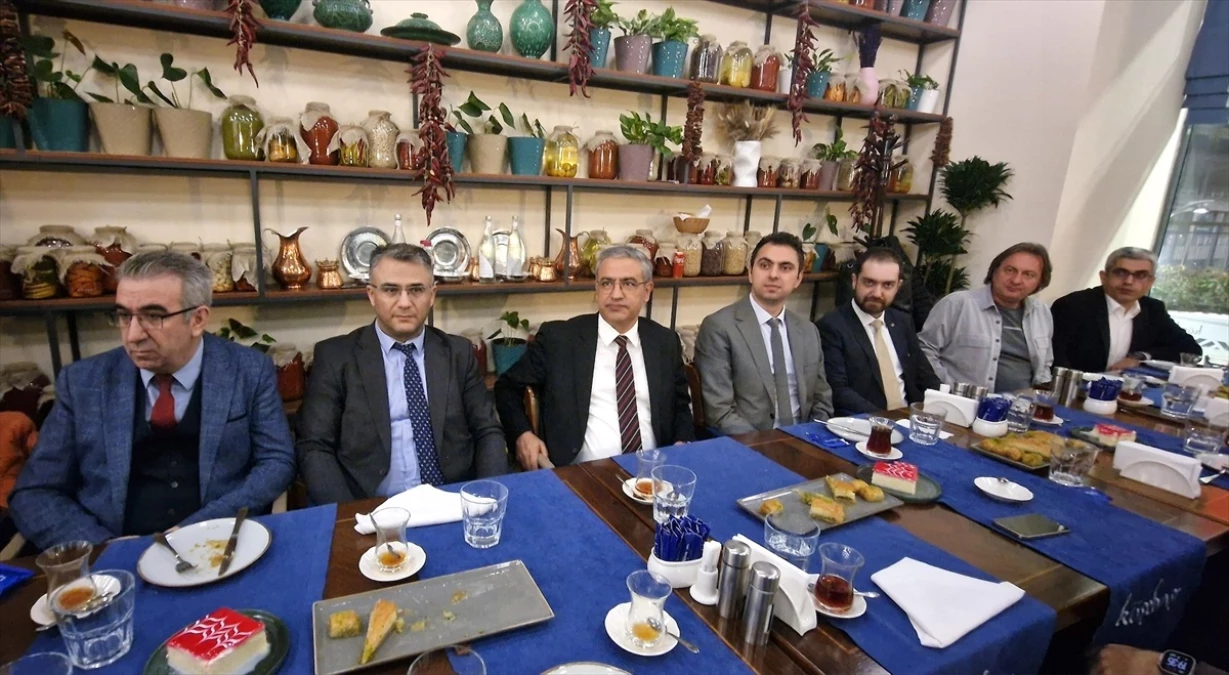 DTİK Özbekistan Temsilciliği, Türk iş insanları için iftar programı düzenledi
