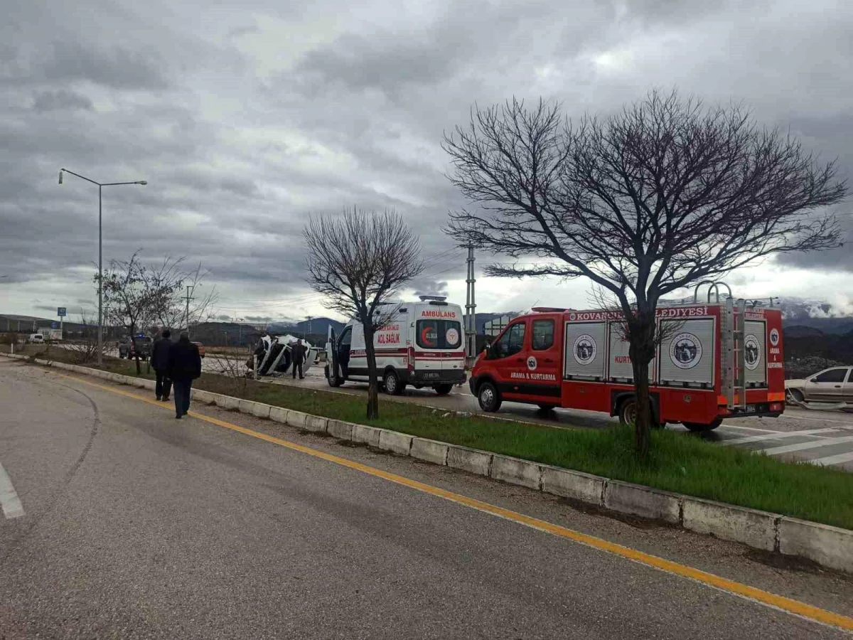 Elazığ\'da Otomobil Takla Attı: 1 Yaralı