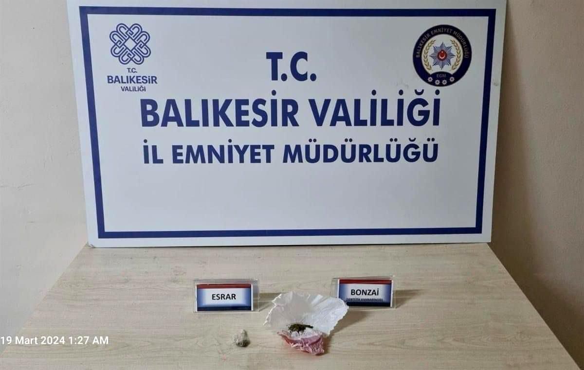 Erdek\'te Şüpheli Şahsa Uyuşturucu Bulundu
