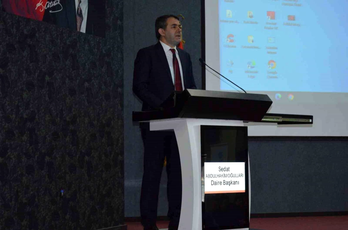 Erzurum\'da Öğrenme Kayıplarının Giderilmesine Yönelik Eğitici Eğitimi Kursu Gerçekleştirildi