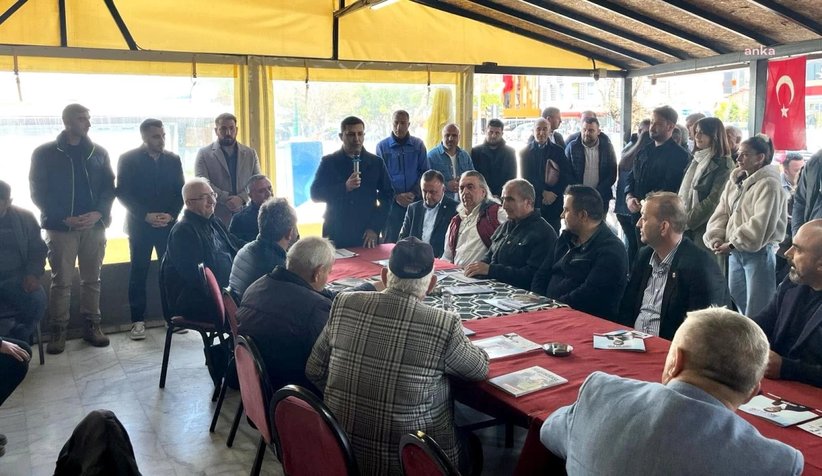 Kuşadası Belediye Başkanı Ömer Günel, TEMAD ve Kuşadası Konyalılar Dayanışma Derneği\'ni ziyaret etti