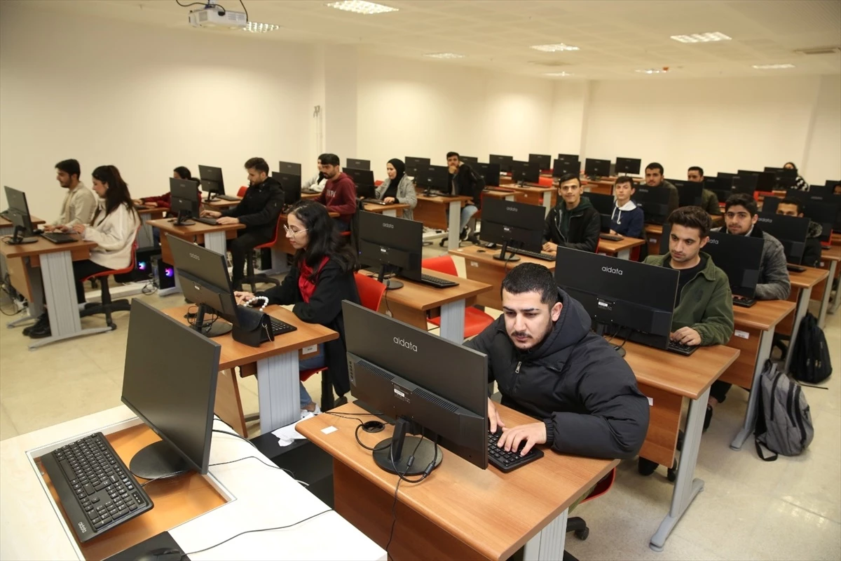 Şırnak Üniversitesi\'nde yazılım laboratuvarı açıldı