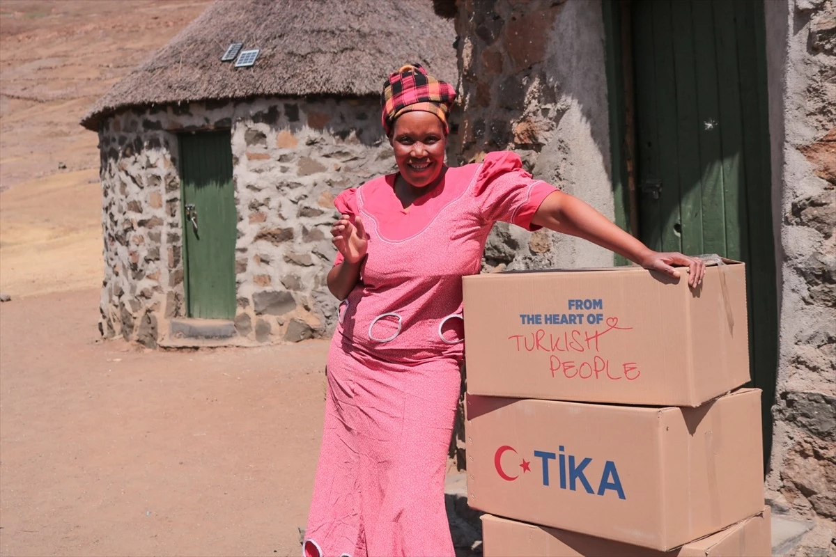 TİKA, Gürcistan ve Lesotho\'da Ramazan Programları Kapsamında Gıda Yardımı Yaptı