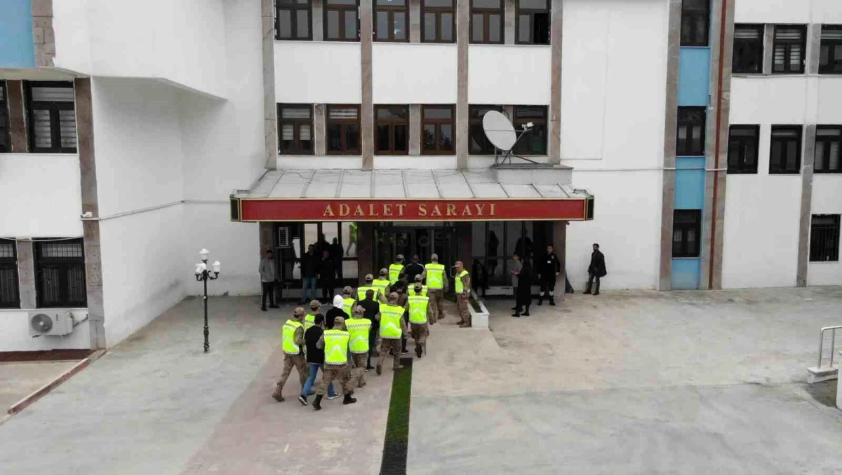 Tunceli\'de Narkoçelik-Munzur operasyonunda 40 şahıs gözaltına alındı