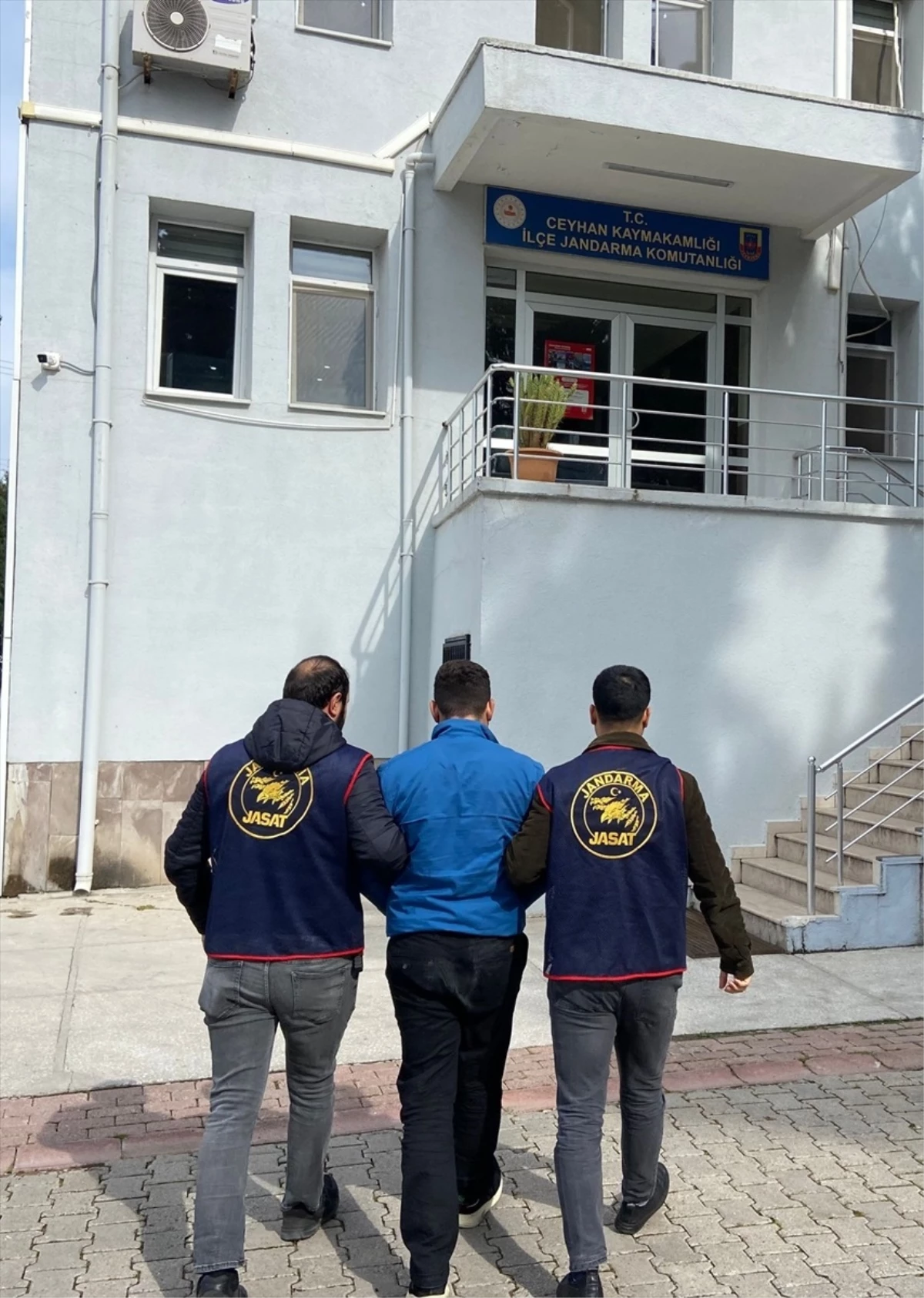 Adana\'da Kesinleşmiş Hapis Cezası Bulunan 10 Kişi Yakalandı