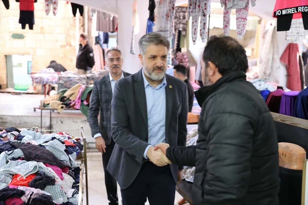 AK Parti Şanlıurfa Milletvekili Abdulkadir Emin Önen, Eyyübiye ilçesinde esnaf ziyaretinde bulundu