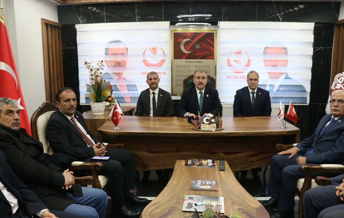 BBP Genel Başkanı Mustafa Destici: Terör örgütünün partisinin kazanma ihtimali olan yerlerde aday çıkarmadık