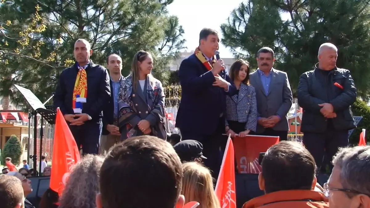 CHP İzmir Büyükşehir Belediye Başkan Adayı Cemil Tugay\'dan Hükümete Eleştiri