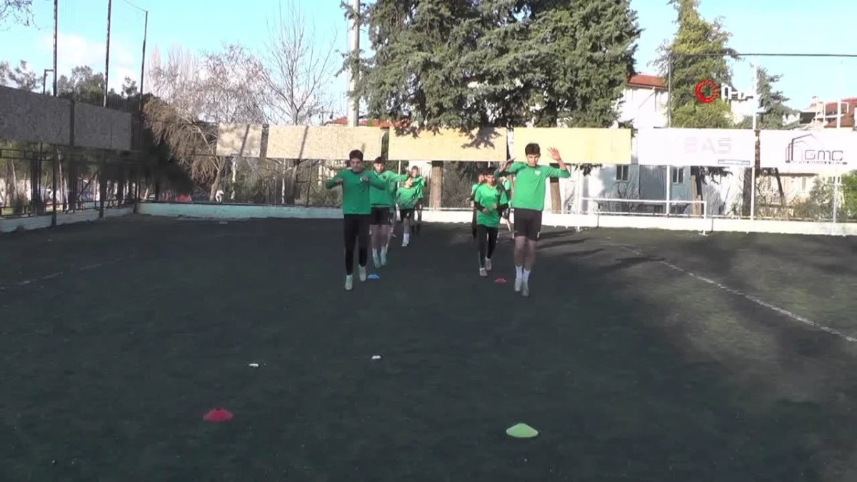 Denizlispor, Uşak\'a 3 puan için gidiyor