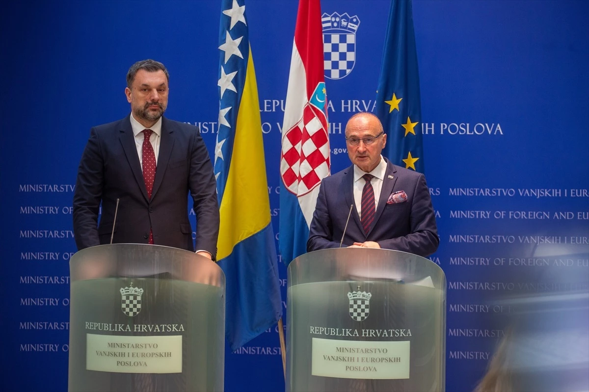 Hırvatistan, Bosna Hersek\'e AB Üyeliği Yolunda Destek Vereceğini Söyledi