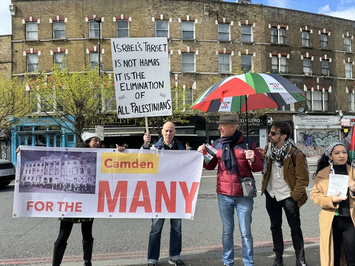 İngiltere\'de Gazze\'ye Destek Yürüyüşleri Düzenlendi