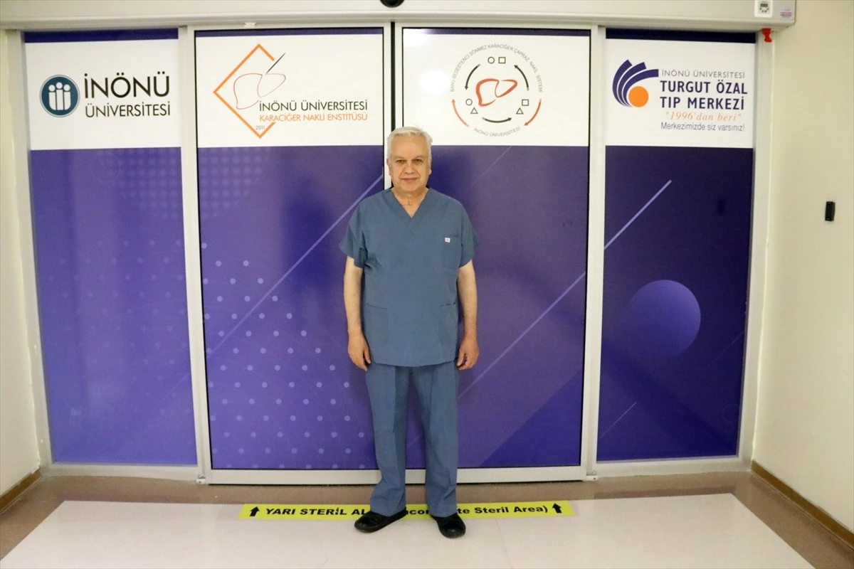 Malatya İnönü Üniversitesi Karaciğer Nakil Enstitüsü, Dünyada İlk 6\'lı Çapraz Karaciğer Naklini Gerçekleştirdi