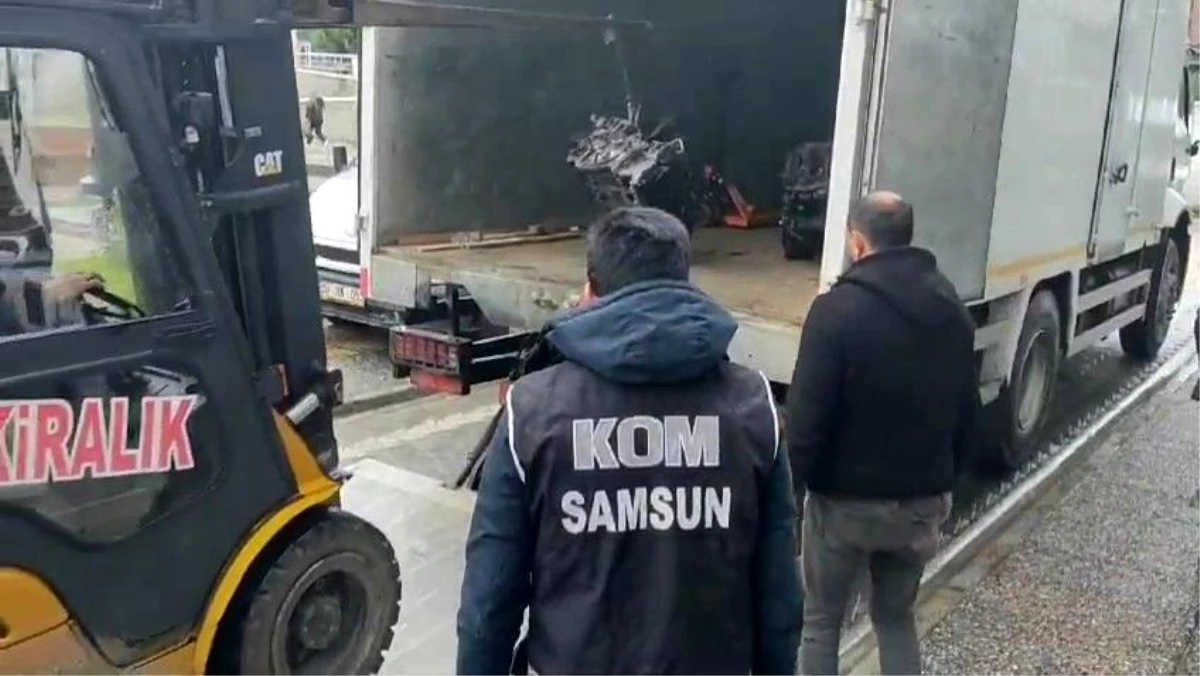 Samsun\'da 8 Gümrük Kaçağı Lüks Otomobil Motoru Ele Geçirildi