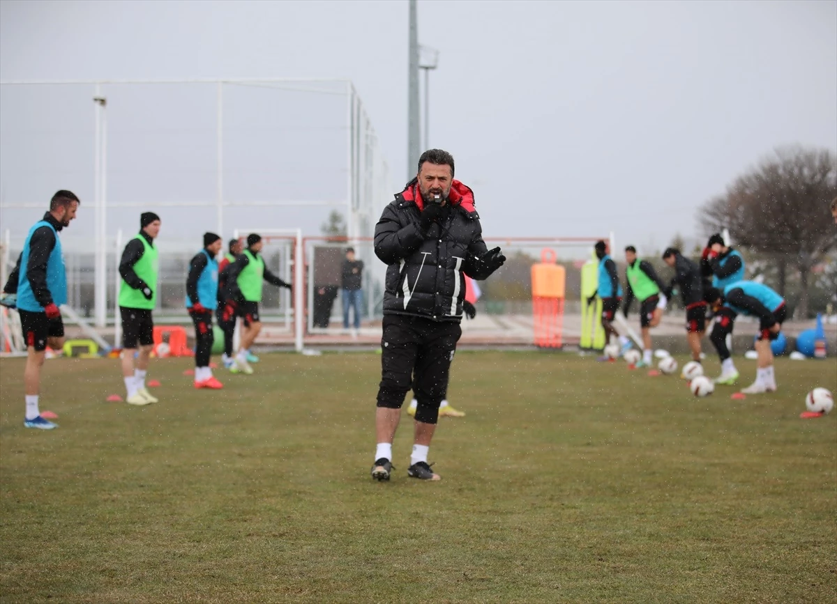 Sivasspor, VavaCars Fatih Karagümrük maçının hazırlıklarını sürdürdü